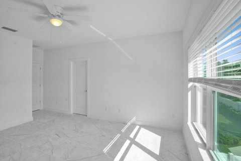 Townhouse in Deerfield Beach, Florida 3 bedrooms, 166.02 sq.m. № 1188611 - photo 24