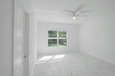 Touwnhouse à vendre à Deerfield Beach, Floride: 3 chambres, 166.02 m2 № 1188611 - photo 18