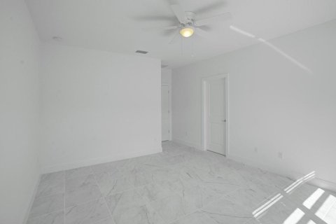 Townhouse in Deerfield Beach, Florida 3 bedrooms, 166.02 sq.m. № 1188611 - photo 23