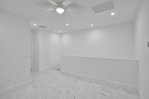 Touwnhouse à vendre à Deerfield Beach, Floride: 3 chambres, 166.02 m2 № 1188611 - photo 14