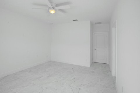 Townhouse in Deerfield Beach, Florida 3 bedrooms, 166.02 sq.m. № 1188611 - photo 26