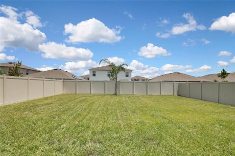 Villa ou maison à vendre à Wesley Chapel, Floride: 4 chambres, 209.96 m2 № 1302674 - photo 2