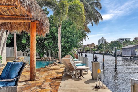 Villa ou maison à vendre à Pompano Beach, Floride: 4 chambres, 357.95 m2 № 724741 - photo 26