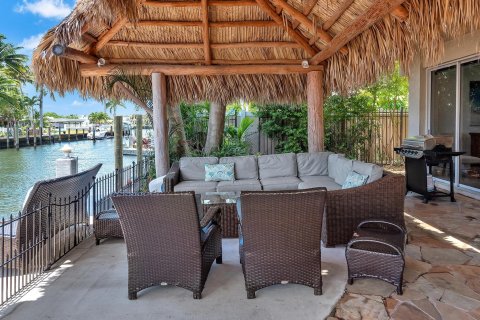 Villa ou maison à vendre à Pompano Beach, Floride: 4 chambres, 357.95 m2 № 724741 - photo 3
