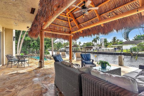 Casa en venta en Pompano Beach, Florida, 4 dormitorios, 357.95 m2 № 724741 - foto 1