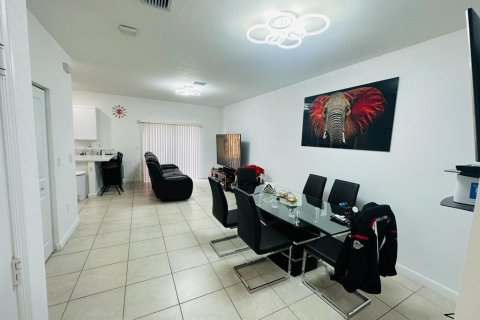 Touwnhouse à vendre à Miami, Floride: 3 chambres, 128.02 m2 № 1139146 - photo 23