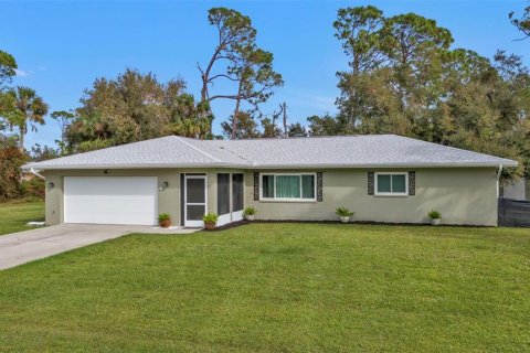 House in Port Charlotte, Florida 3 bedrooms, 132.11 sq.m. № 1432272 - photo 5