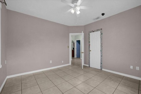 House in Tampa, Florida 2 bedrooms, 75.07 sq.m. № 1432427 - photo 10