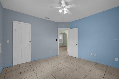 House in Tampa, Florida 2 bedrooms, 75.07 sq.m. № 1432427 - photo 12