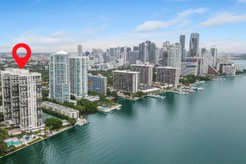 Copropriété à vendre à Miami, Floride: 2 chambres, 163.51 m2 № 1401339 - photo 1