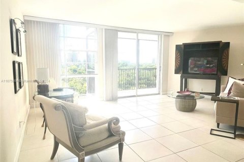 Condominio en venta en Aventura, Florida, 2 dormitorios, 100.61 m2 № 1401341 - foto 5