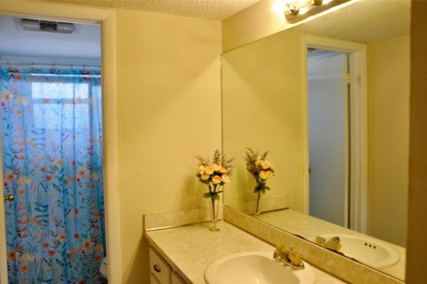 Condo in Tamarac, Florida, 1 bedroom  № 1174561 - photo 7