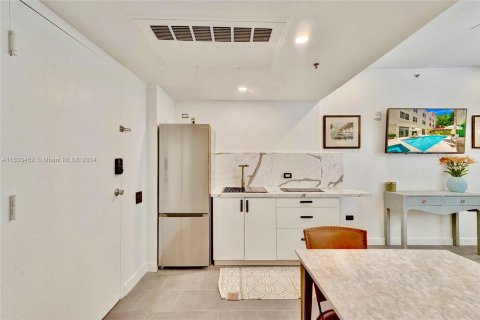 Condominio en venta en Miami Beach, Florida, 1 dormitorio, 38.09 m2 № 1304928 - foto 16