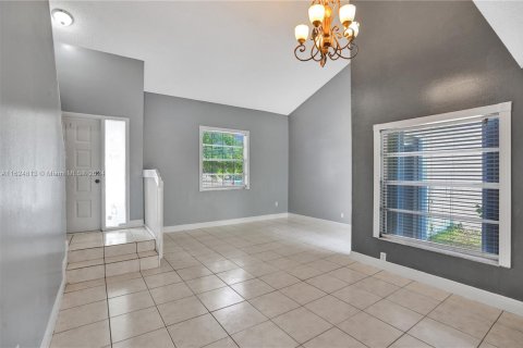 Villa ou maison à vendre à Davie, Floride: 3 chambres, 139.82 m2 № 1293281 - photo 5