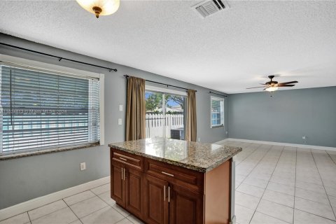 Casa en venta en Davie, Florida, 3 dormitorios, 139.82 m2 № 1293281 - foto 23