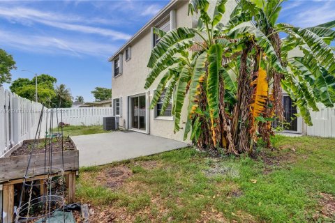 Villa ou maison à vendre à Davie, Floride: 3 chambres, 139.82 m2 № 1293281 - photo 14