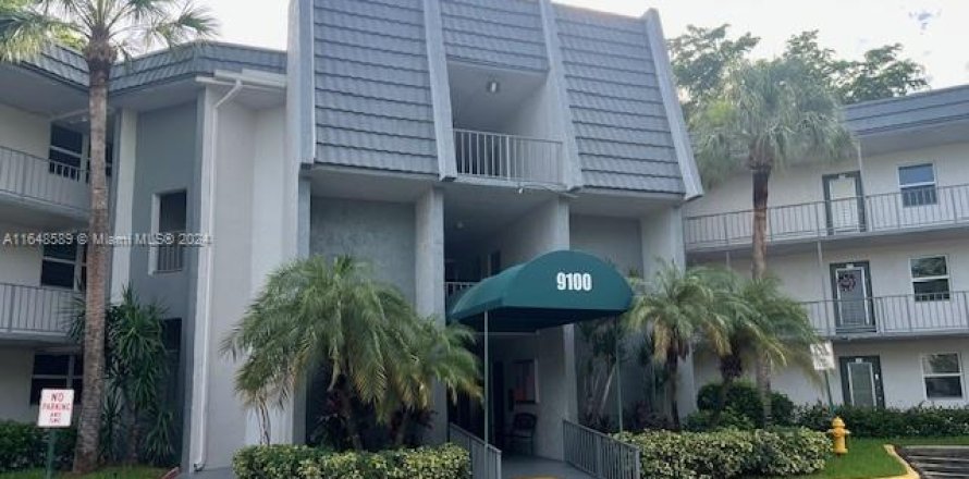 Condo à Tamarac, Floride, 2 chambres  № 1331143