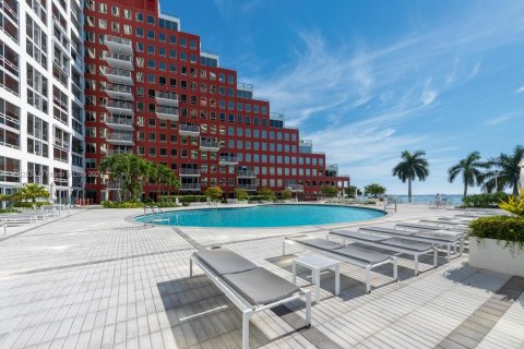 Apartamento en alquiler en Miami, Florida, 2 dormitorios, 157.66 m2 № 1347768 - foto 23