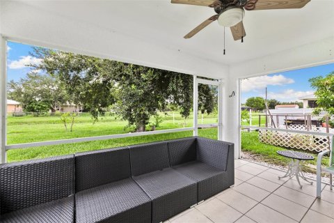 Casa en venta en Lehigh Acres, Florida, 3 dormitorios, 131.74 m2 № 1286627 - foto 26