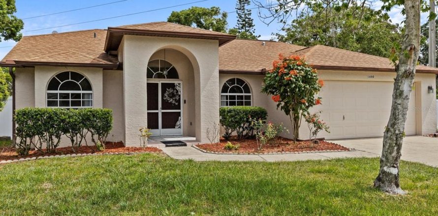 Villa ou maison à Palm Harbor, Floride 3 chambres, 160.44 m2 № 1341355