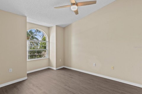 Casa en venta en Palm Harbor, Florida, 3 dormitorios, 160.44 m2 № 1341355 - foto 10