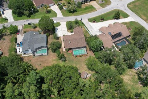 Villa ou maison à vendre à Land O' Lakes, Floride: 3 chambres, 160.16 m2 № 1341356 - photo 5