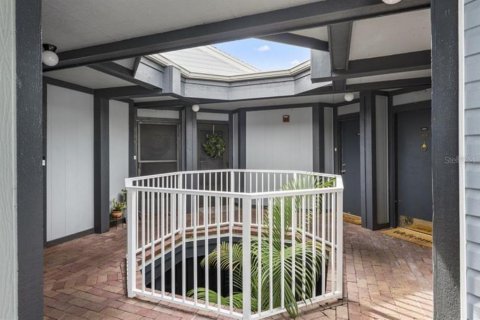 Copropriété à vendre à Orlando, Floride: 2 chambres, 76.18 m2 № 1336853 - photo 12