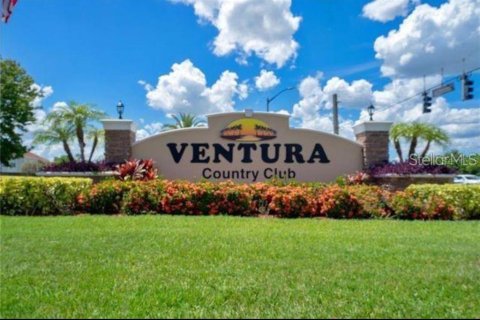 Condominio en venta en Orlando, Florida, 2 dormitorios, 76.18 m2 № 1336853 - foto 1