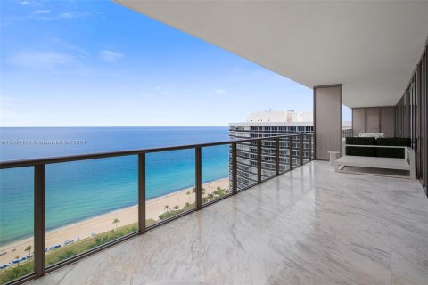 Condominio en venta en Bal Harbour, Florida, 3 dormitorios, 278.99 m2 № 1419843 - foto 14