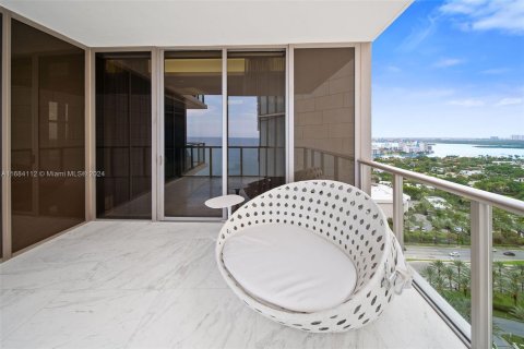 Condominio en venta en Bal Harbour, Florida, 3 dormitorios, 278.99 m2 № 1419843 - foto 23