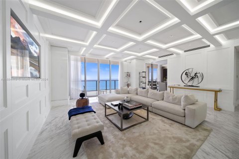 Condominio en venta en Bal Harbour, Florida, 3 dormitorios, 278.99 m2 № 1419843 - foto 5