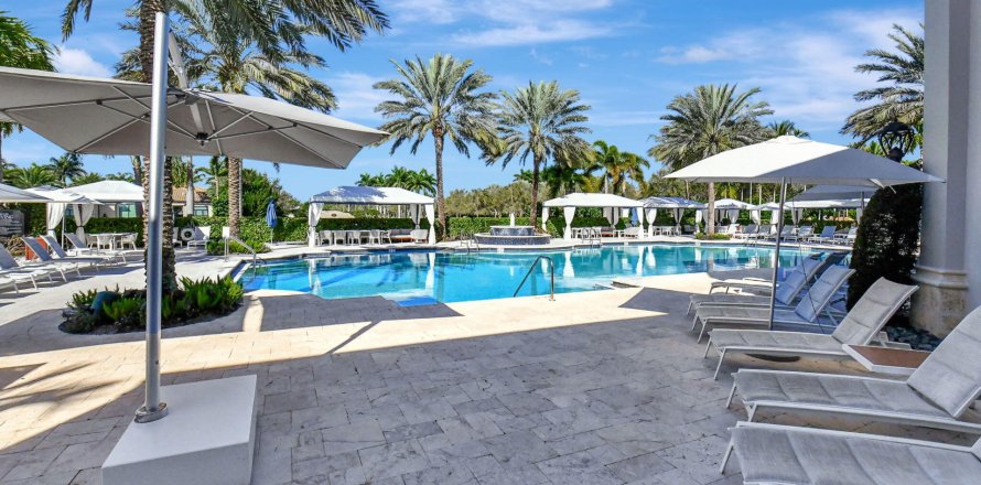 Villa ou maison à Delray Beach, Floride 4 chambres, 347.92 m2 № 1228787