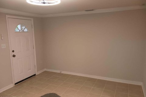 House in Jacksonville, Florida 2 bedrooms, 82.13 sq.m. № 887213 - photo 8