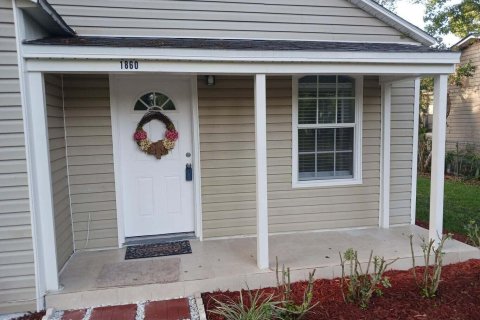 House in Jacksonville, Florida 2 bedrooms, 82.13 sq.m. № 887213 - photo 4