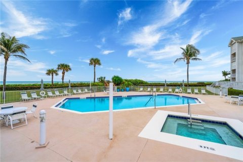 Condo in Vero Beach, Florida, 2 bedrooms  № 1290419 - photo 23