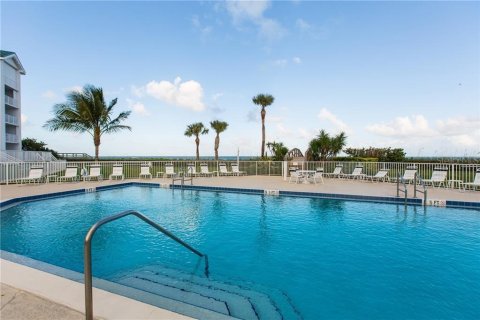 Condo in Vero Beach, Florida, 2 bedrooms  № 1290419 - photo 24