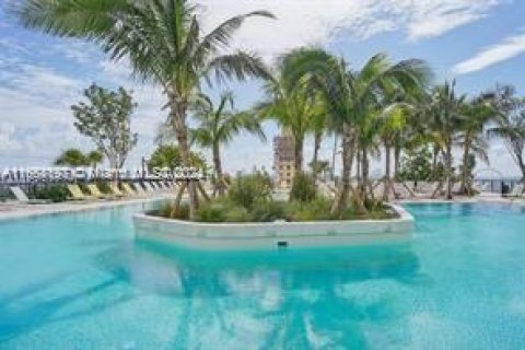 Condominio en venta en Miami, Florida, 1 dormitorio, 51.1 m2 № 1385623 - foto 10