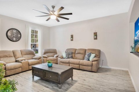 Condo in Orlando, Florida, 3 bedrooms  № 1393701 - photo 7