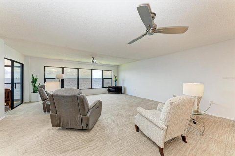 Condo in Punta Gorda, Florida, 3 bedrooms  № 1251175 - photo 11