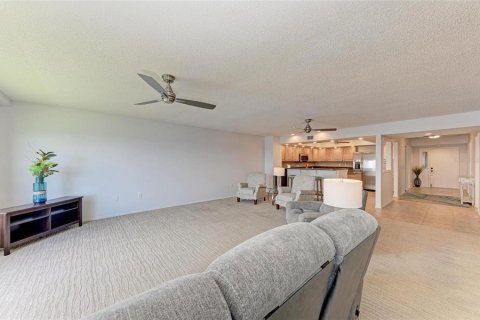 Condo in Punta Gorda, Florida, 3 bedrooms  № 1251175 - photo 14