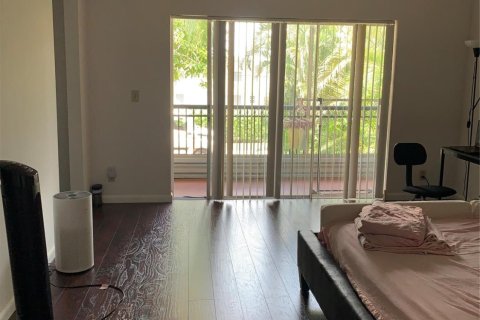 Condominio en venta en Davie, Florida, 3 dormitorios, 160.16 m2 № 788513 - foto 4