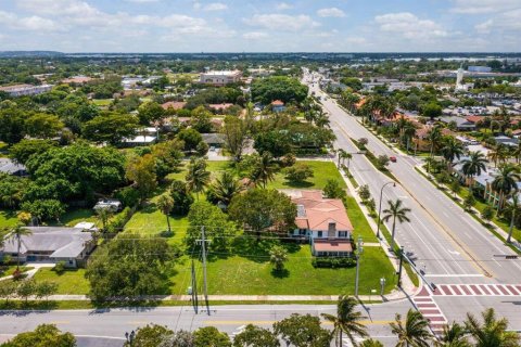 Propiedad comercial en venta en Deerfield Beach, Florida № 979236 - foto 5