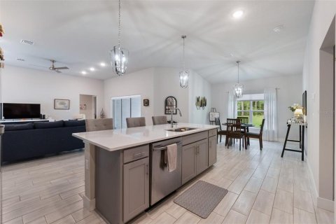 Villa ou maison à vendre à Palm Coast, Floride: 3 chambres, 158.31 m2 № 1342122 - photo 8