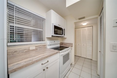 Copropriété à vendre à Coral Springs, Floride: 2 chambres, 71.26 m2 № 958967 - photo 8