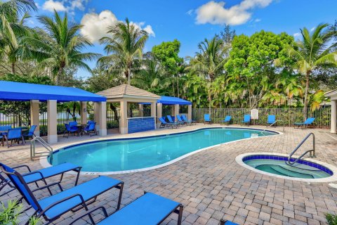 Villa ou maison à vendre à Palm Beach Gardens, Floride: 4 chambres, 274.15 m2 № 1189675 - photo 2