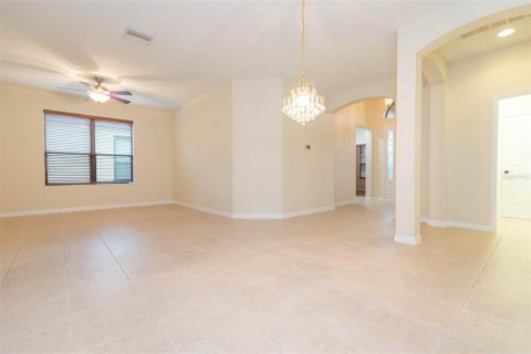 Casa en venta en Apollo Beach, Florida, 3 dormitorios, 204.29 m2 № 1392316 - foto 8