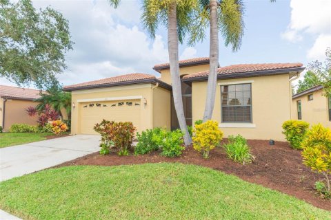 Casa en venta en Apollo Beach, Florida, 3 dormitorios, 204.29 m2 № 1392316 - foto 2