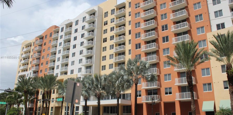 Condo in Aventura, Florida, 2 bedrooms  № 837161