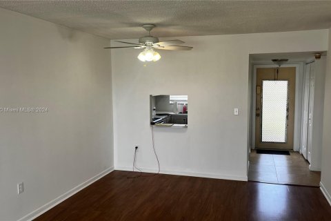 Copropriété à vendre à Sunrise, Floride: 1 chambre, 59.46 m2 № 1357032 - photo 3