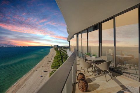 Copropriété à louer à Sunny Isles Beach, Floride: 2 chambres, 134.43 m2 № 1357033 - photo 18